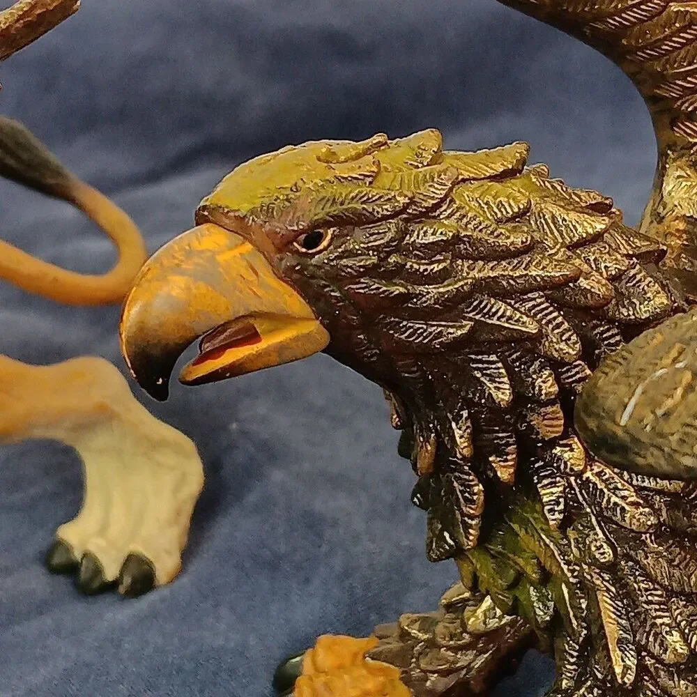 Safari griffin mythical
